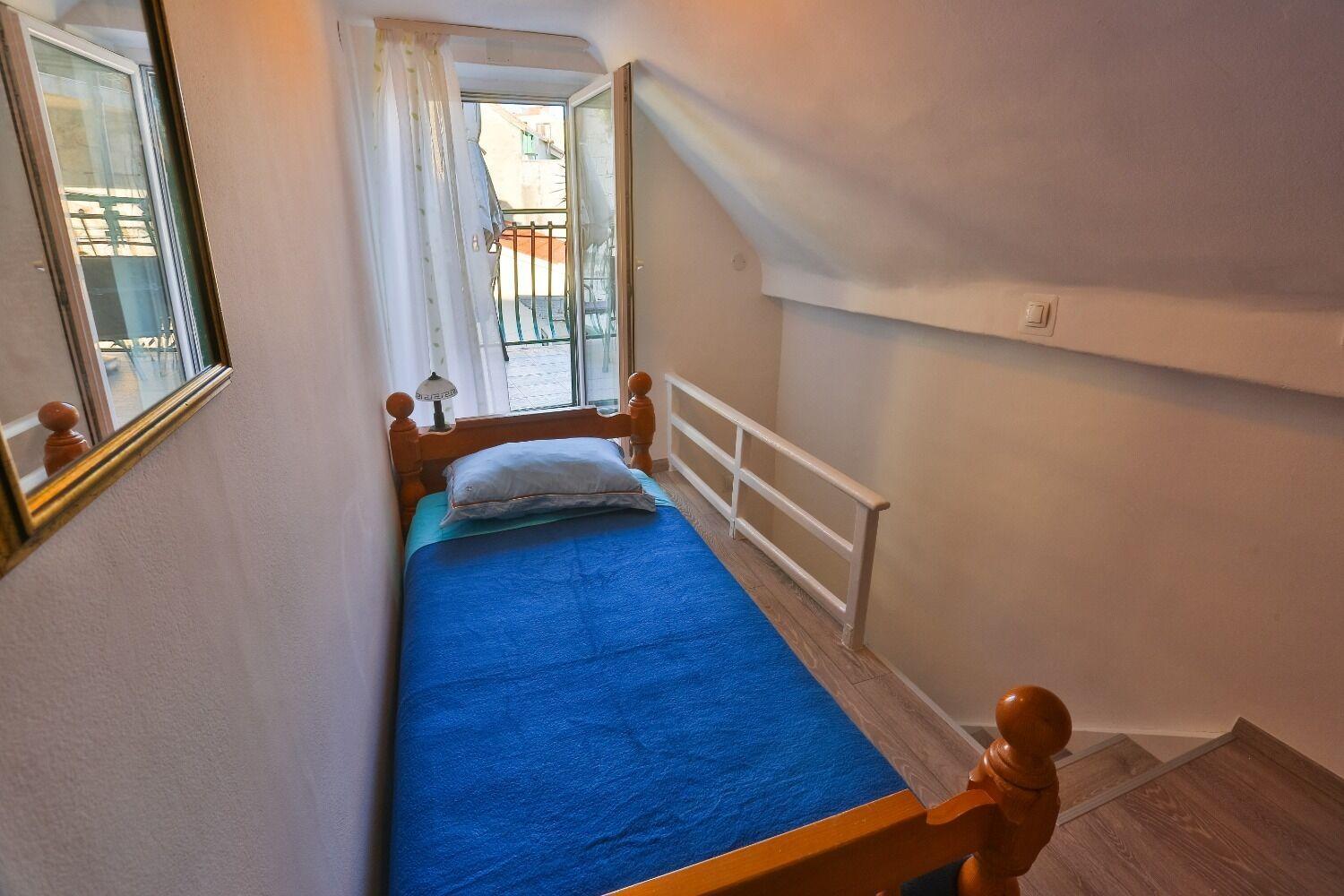 Bozo Apartman *