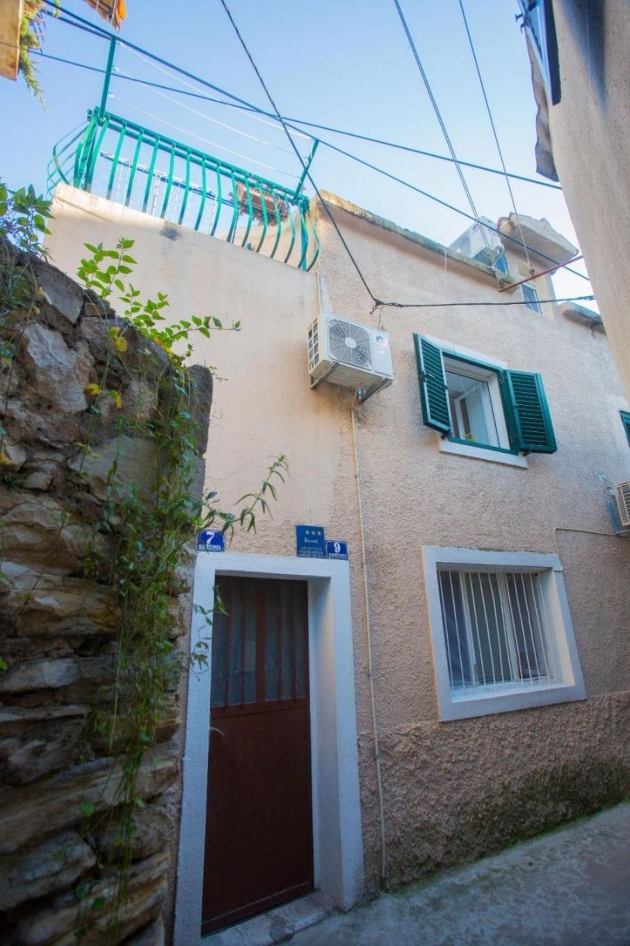 Bozo Apartman